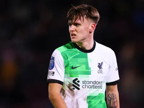 Tiene 19 años, jugó 3 partidos en Premier League y Liverpool pretende venderlo por 50 veces más de lo que lo pagó