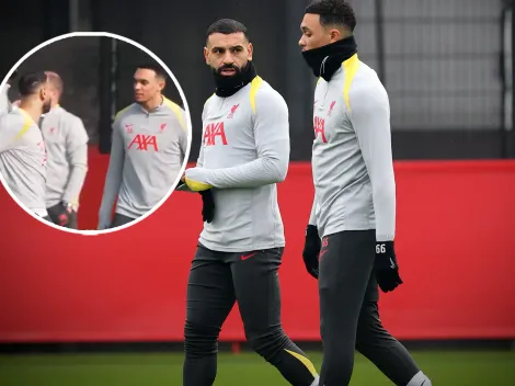 La verdad detrás del cruce entre Salah y Alexander-Arnold a horas del Liverpool vs. PSG por Champions League