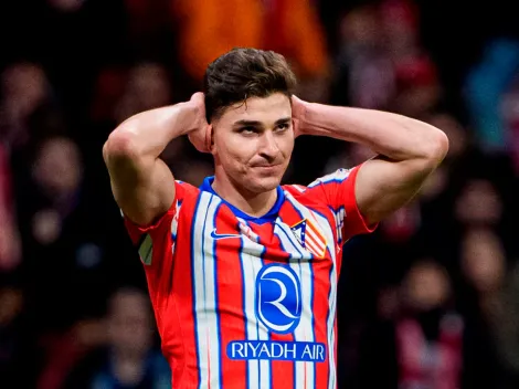 La reacción inmediata de Julián Álvarez ante sus compañeros de Atlético de Madrid tras su penal con doble toque