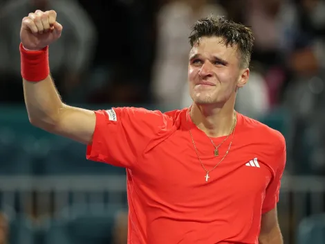 Jakub Mensik derrotó a Novak Djokovic y se consagró campeón del Masters 1000 de Miami
