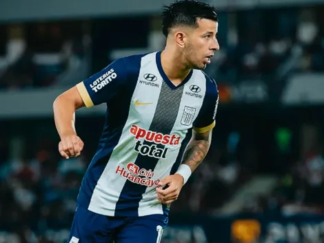 Conmebol sancionó a un jugador de Alianza Lima por decirle "boliviano" a un hincha de Boca