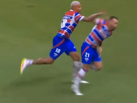 Insólito: Deyverson empujó a un compañero para festejar un gol en el Brasileirao, lo lesionó y el tanto fue anulado