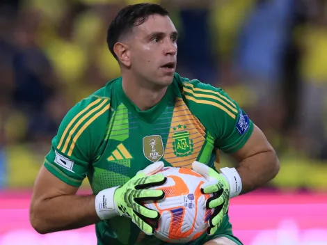 Dibu Martínez le moja la oreja a España por la Finalissima: “Queremos jugarla”