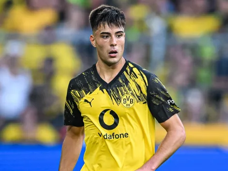 Aaron Anselmino, perseguido por las lesiones