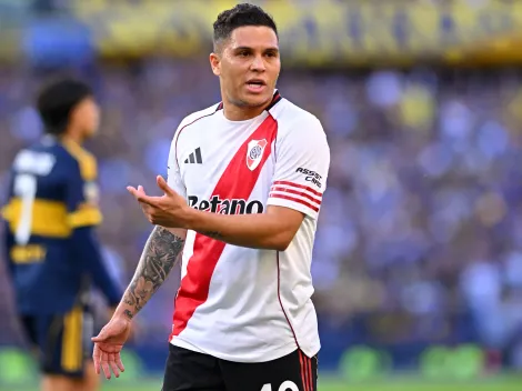 La furia de Juanfer Quintero tras la derrota en el Superclásico ante Boca: del “tocamos fondo” al tenso cruce con un periodista