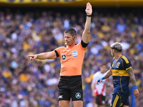 En 8 palabras, Nicolás Ramírez explicó por qué no cobró falta de Giménez a Paulo Díaz en el gol de Zeballos