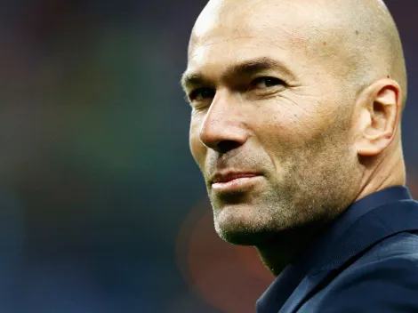 Zinedine Zidane reapareció y alimentó los rumores de su vuelta a dirigir