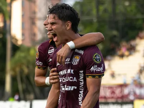 Mientras River sufre la falta de gol, un delantero descartado fue campeón y jugará la Libertadores 2026