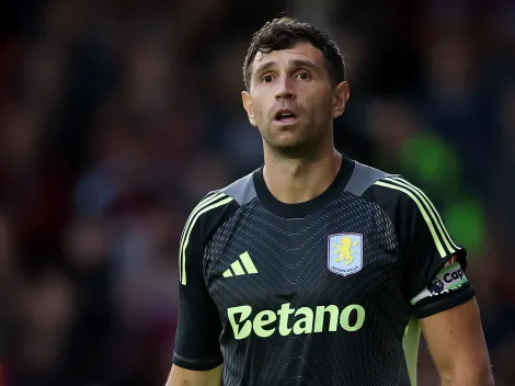 Aston Villa podría vender a Dibu Martínez por culpa de Inter