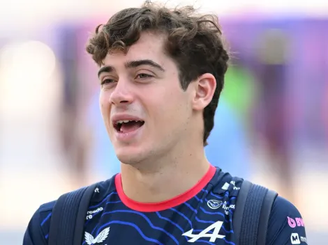 No es Boca: el saludo de Franco Colapinto por las Fiestas con la camiseta de otro equipo argentino