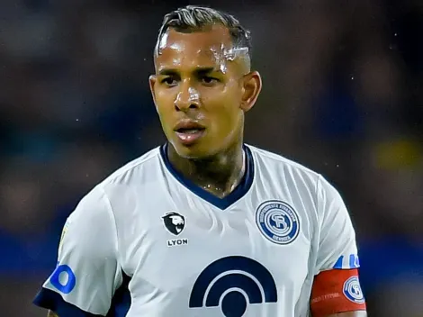 Cruzeiro y Santos buscan a Villa, que negocia con River