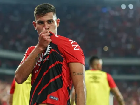 Após fazer despedida da torcida, Bruno Guimarães pode ver 'reviravolta' em sua carreira