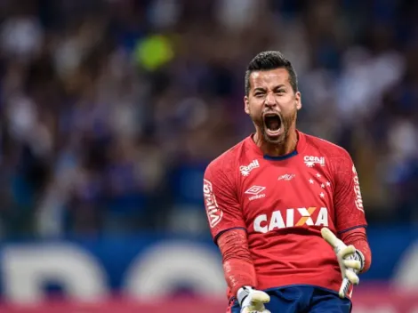 Goleiro Fábio decide seu futuro no Cruzeiro