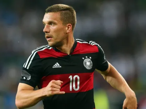 Podolski volta a ficar na mira do Flamengo, segundo jornal alemão