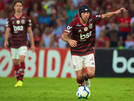 Flamengo negocia renovação de Rafinha