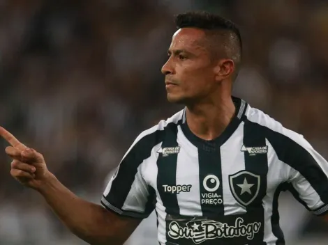Cícero define o seu futuro com o Botafogo