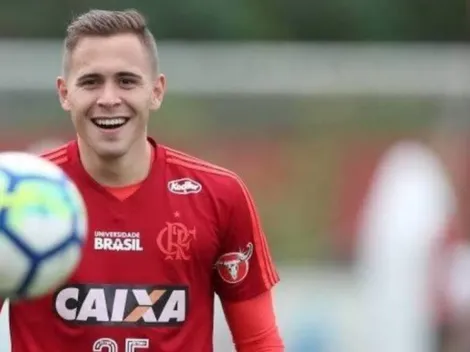 Piris da Motta tem negócio 50% fechado para deixar o Flamengo