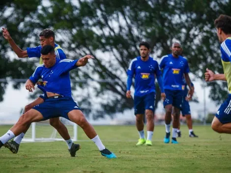 Adilson elogia jovem, mas pede calma à torcida do Cruzeiro