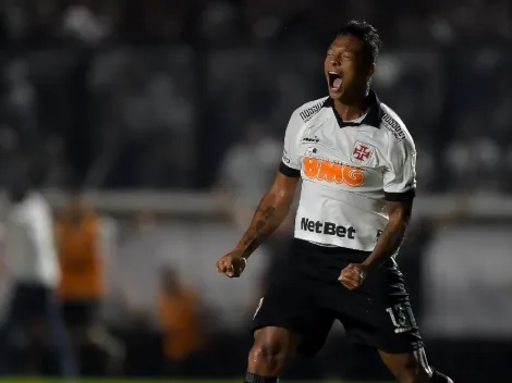 Vasco aposta em força total com retorno de Guarín contra o Goiás