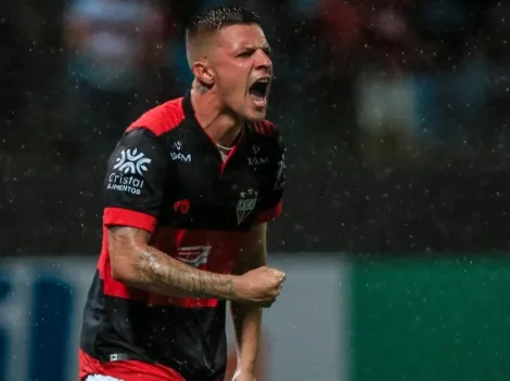 Artilharia no Atlético-GO faz Enderson pedir Renato Kayzer no Cruzeiro