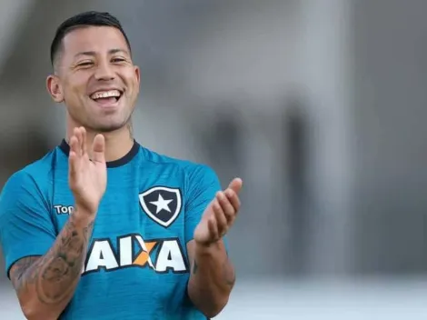 Lista reúne 5 reforços que saíram e não deixaram saudade no Botafogo