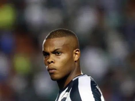 Saída de jogadores deve "salvar" cofres do Botafogo