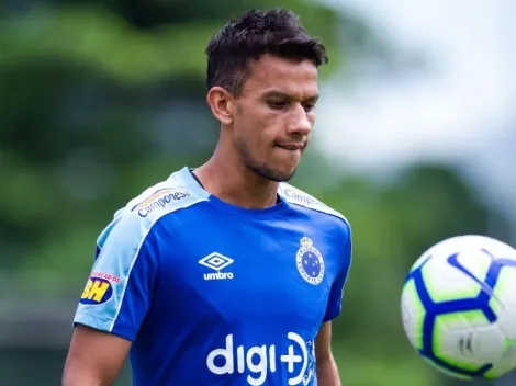 Comunicação do Cruzeiro atualiza estado de saúde do volante Henrique