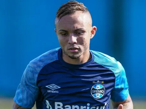 Everton é cortado do clássico e Grêmio tem mudanças na lateral