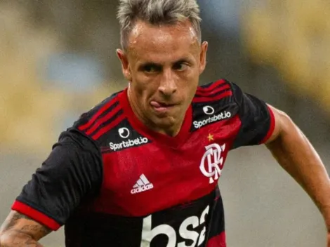 Flamengo age rápido com saída de Rafinha e prepara anúncio de novo lateral-direito