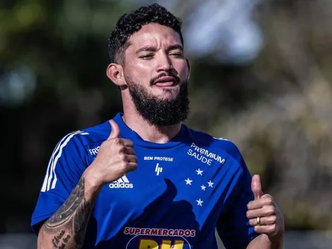 Após Arthur Caike, Cruzeiro encaminha contratação de novo atacante