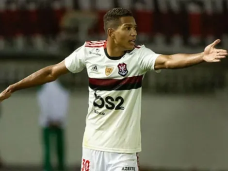 Flamengo confirma lesão na coxa e João Lucas desfalca time no Brasileirão
