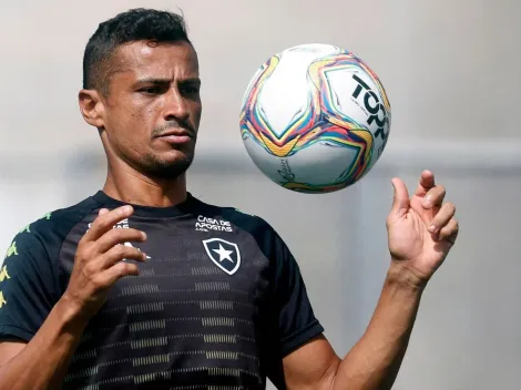 Botafogo decreta 'fim da linha' para Cícero