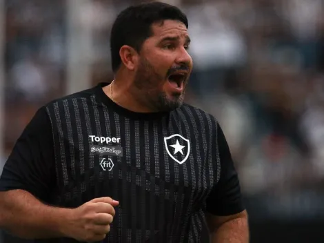 Barroca pode ver titular da zaga deixar o Botafogo