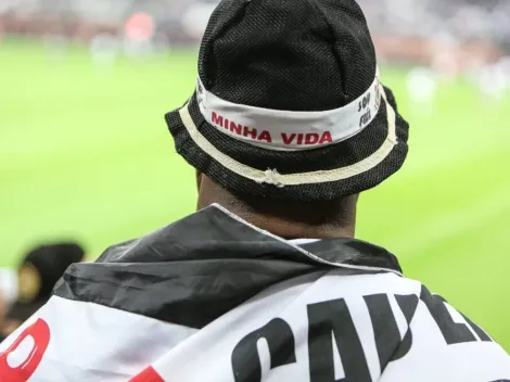 'Estagiário' do Corinthians comete gafe e arranca risada do Palmeiras na web