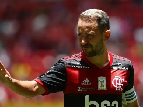 Flamengo exige vender Everton Ribeiro por até R$ 65 milhões