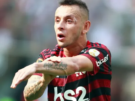 Negociando com Rafinha, Atlético pode articular plano B e defensor do Flu entra em cena