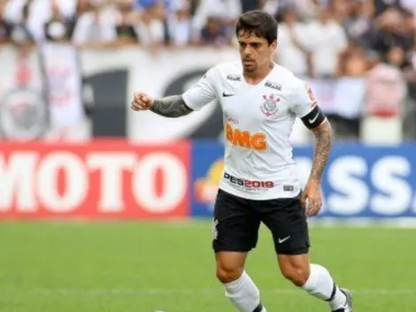 Mancini define substituto de Fagner oara o jogo contra o Santos