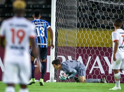 Grêmio vence Ayacucho com time alternativo e confirma classificação