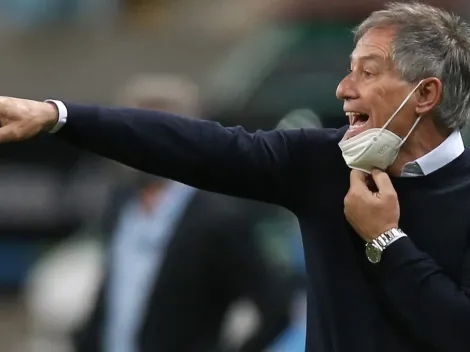 Santos: Estudioso, Ariel Holan tem aulas de português e posta registro no Twitter; Torcedores se impressionam com esforço do técnico