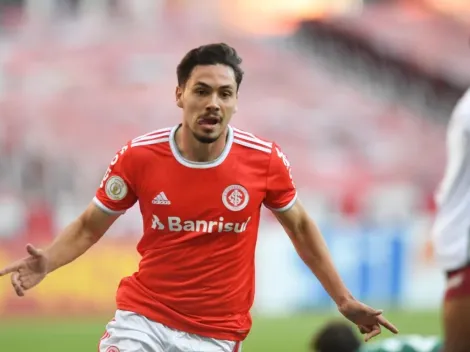 Caio Vidal é 'sacado' de última hora e Ramírez inova com Maurício na ponta