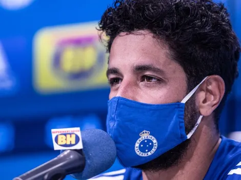 Cruzeiro surpreende e contrato de Léo vem à tona antes da Série B; entenda