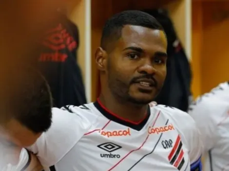 Postagem de Nikão preocupa torcida e Athletico pede US$ 1,5 milhão para venda