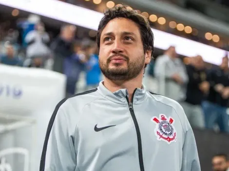 Corinthians: técnico do time feminino passa mal e é internado