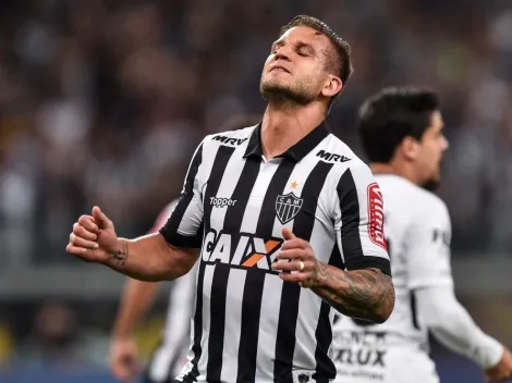 Série B pressiona CEO e Rafael Moura ganha força no Botafogo; veja valores