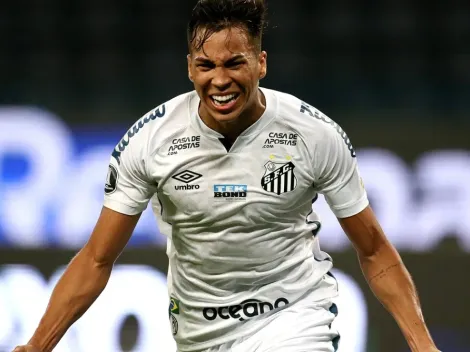 Ídolo do Santos incentiva Kaio Jorge a renovar com o Peixe e torcida vai à loucura: 'Mito'