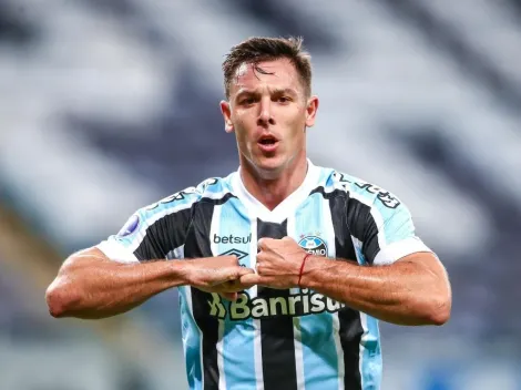 Churín não esconde incômodo e Grêmio é citado em entrevista no Paraguai