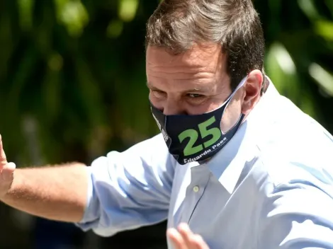 Eduardo Paes anuncia que todos os cariocas acima de 18 anos devem estar vacinados contra a Covid-19 até agosto; previsão é que adolescentes comecem a se imunizar em setembro