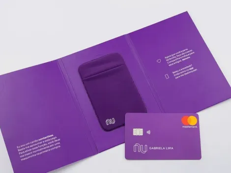 Parcelar no débito? Nubank revela nova função para usuários