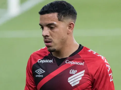 Bento substitui Santos, mas vaga de Terans gera disputa de 5 jogadores