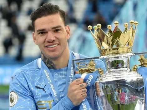 Manchester City renova contrato com Ederson até 2026